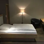 Hotell Restaurant Am Kring