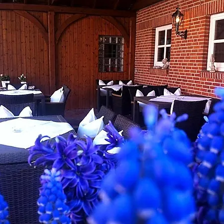 Hotel Restaurant Am Kring 3*