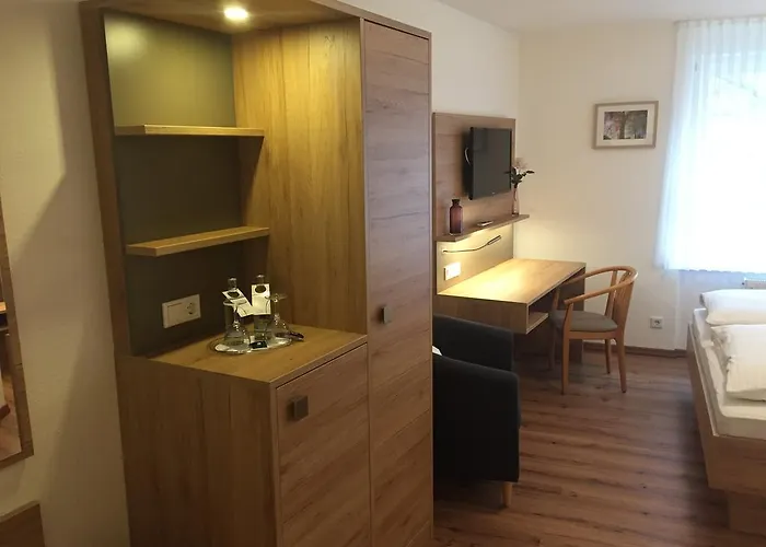 Hotel Restaurant Am Kring 3*